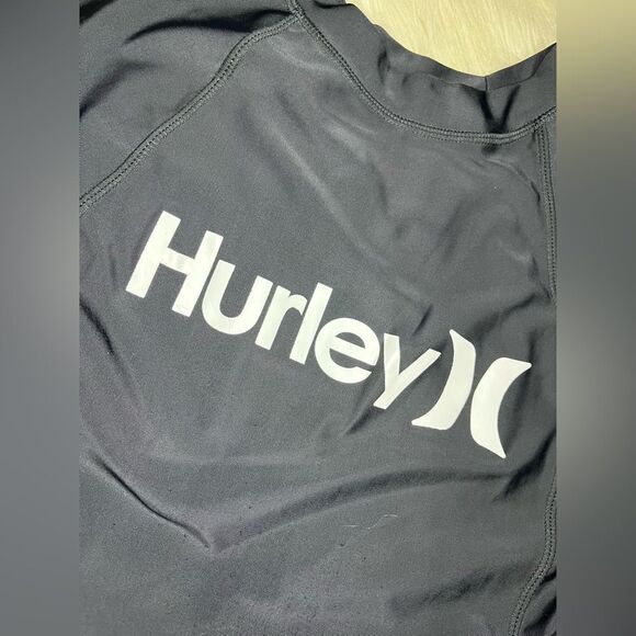 Hurley Kids Black Rash Guard and Multicolor Swim Shorts Set sz small/29 - Picture 2 of 4